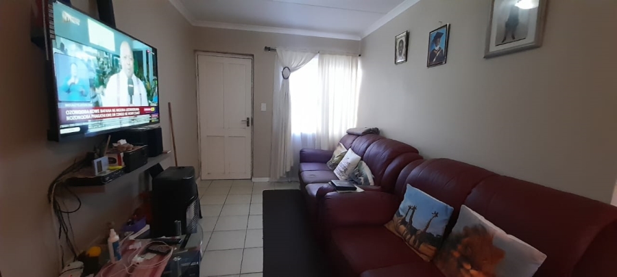 1 Bedroom Property for Sale in Maitland Western Cape